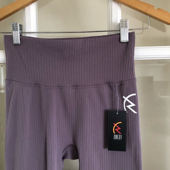 ZOEZI~ ribbed seamless leggings - Picture 3 of 11